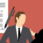 Zwei Männer schütteln Hände. Im Hintergrund liegt ein Dokument mit der Aufschrift Tragfähigkeitsbescheinigung.