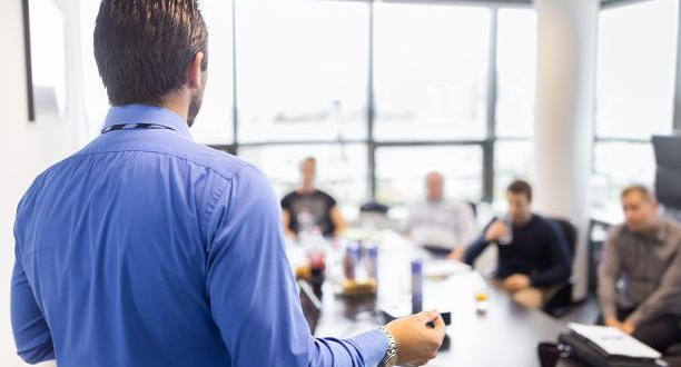Sales Pitch: Als Jungunternehmer erfolgreich präsentieren