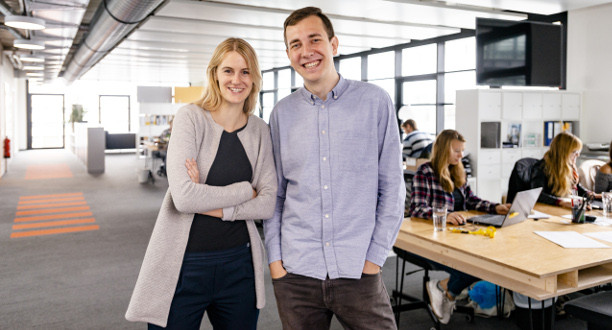 Bild der Gründer von Social Bee
