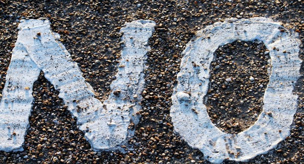 Das Wort NO in Großbuchstaben