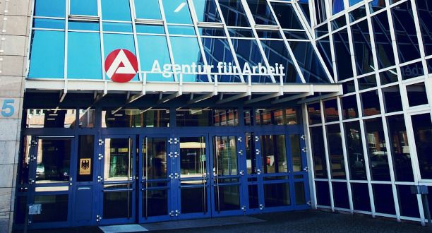 Arbeitsamt/Jobcenter