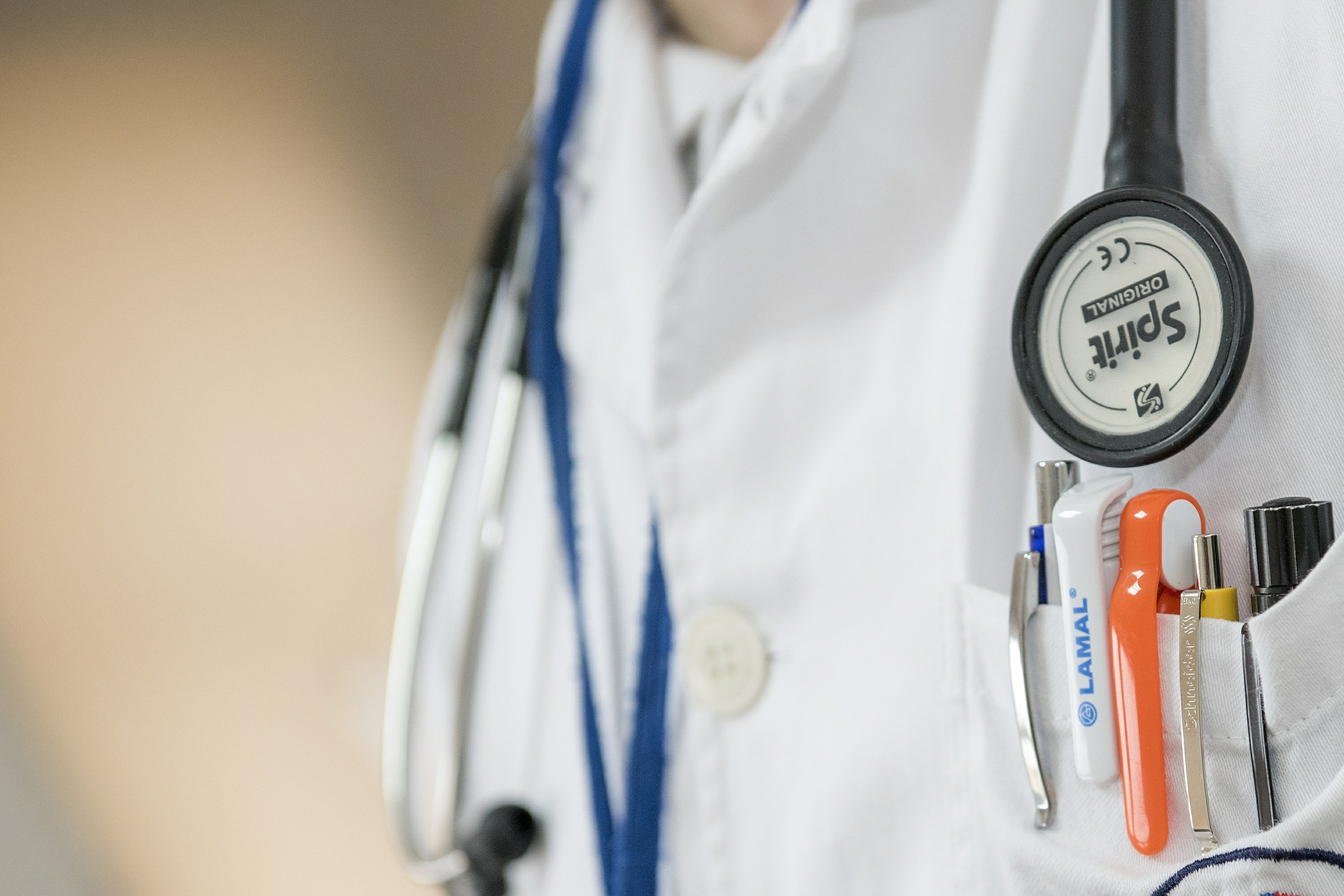 doctor 563428 1920 20250428 202625