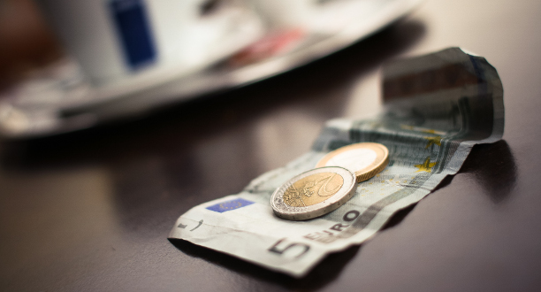 euros tisch 612 20250428 201937