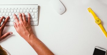 keyboard 498396 180 20250428 201628