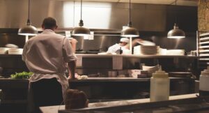 kitchen 731351 1920 1 20250428 204541