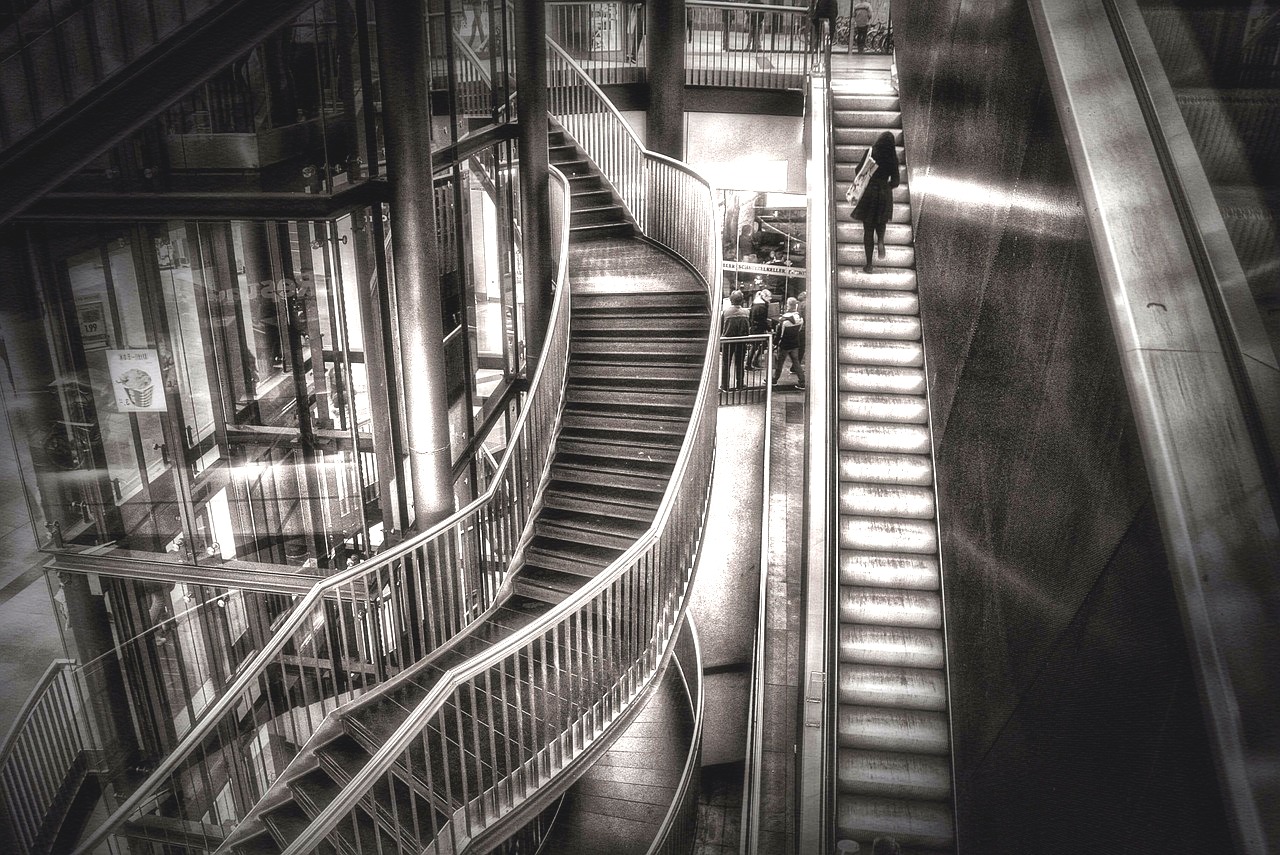 stairs 268727 1280 20250428 201744