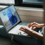 Windows 11 im Laptop-Display