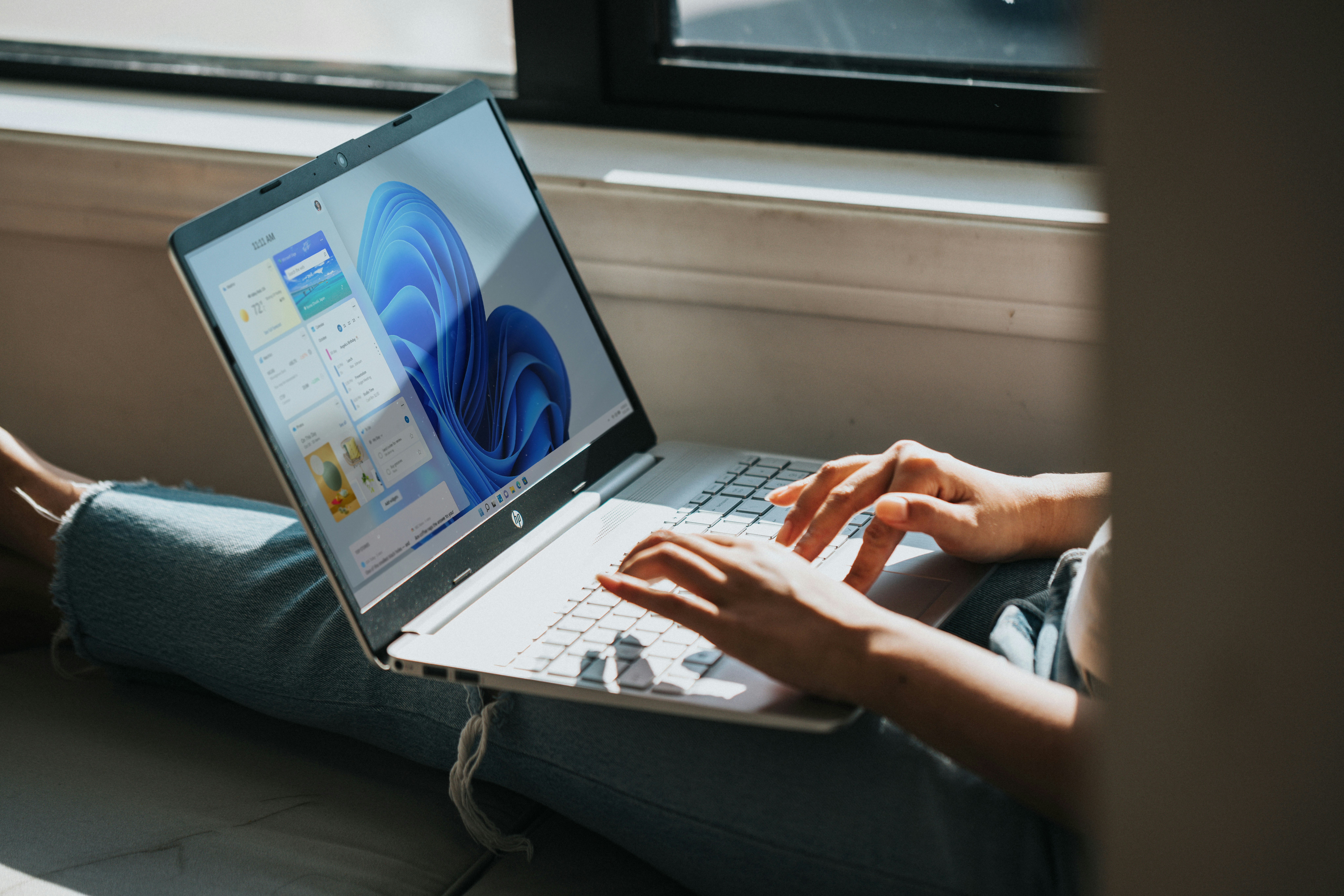 Windows 11 im Laptop-Display